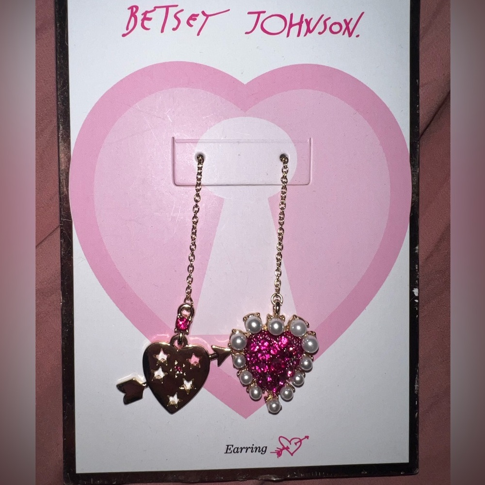 Betsey Johnson Gold Chain Heart Threader Earrings